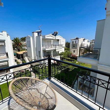 Villa Victoria Hanioti Exterior photo